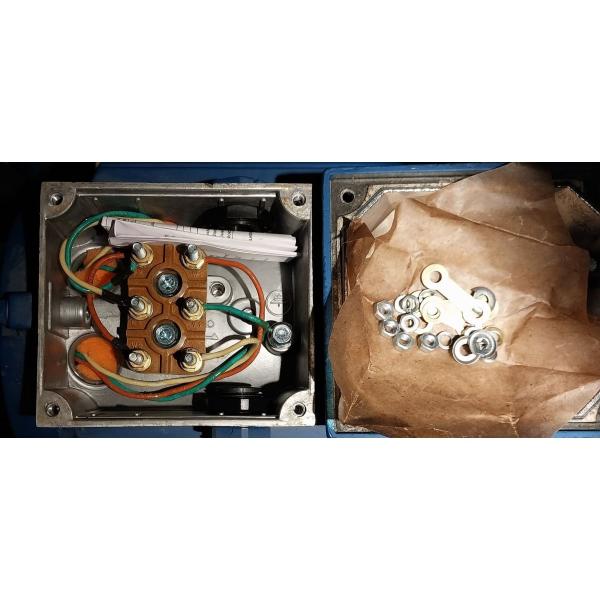 mez-u2-220-380-50im1081-r-k-v-k31e-aaa-ie1-mogilev-air80v2-2-2-3000-1081-2