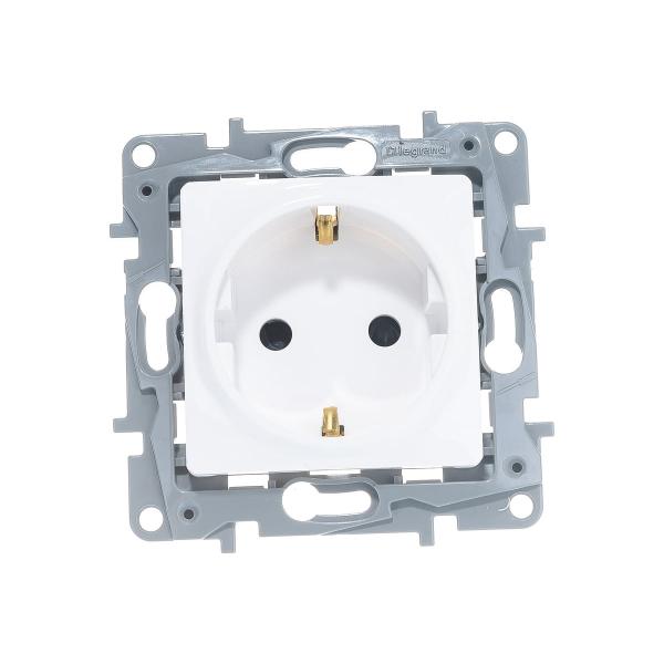 legrand-1-m-sp-etika-2k-z-16-a-zaschitnye-shtorki-s-zazemleniem-vintovye-zazhimy-belyj-leg-672222