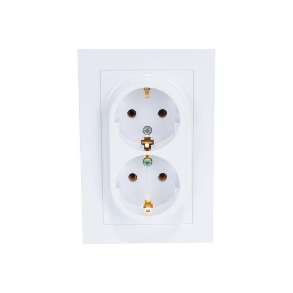 schneider-electric-2-m-atlas-design-s-zazemleniem-16a-v-sbore-belaya-atn000124-1240135