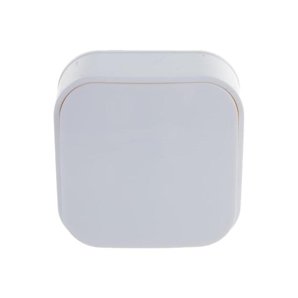 ionich-o-u-10a-220v-belyj-evroslot-1411