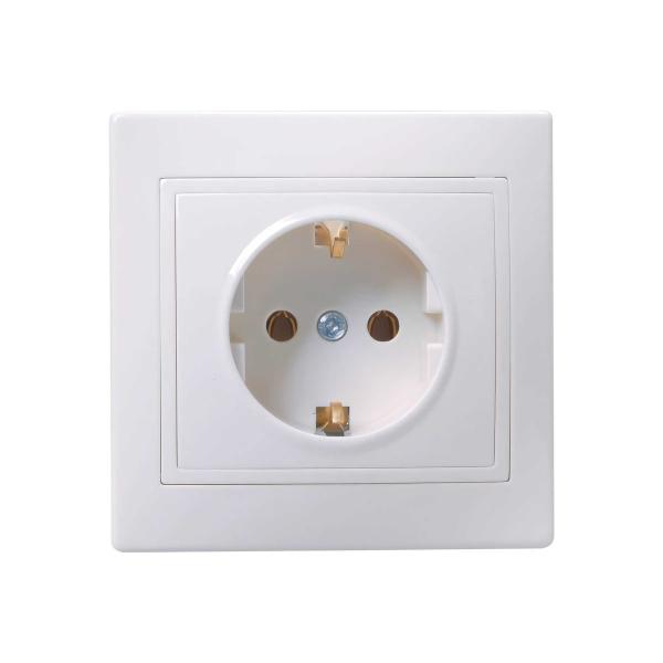 iek-rs10-3-kb-s-zazemlyayuschim-kontaktom-bez-zaschitnoj-shtorki-16a-keramika-kvarta-erk11-k01-16-k