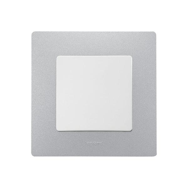 legrand-etika-1-post-alyuminij-leg-672551