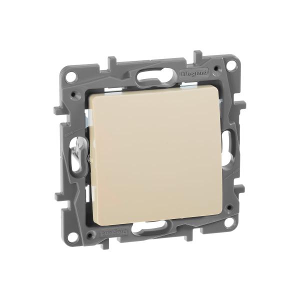 legrand-etika-1-klavishnyj-10ax-bezvintovye-zazhimy-slonovaya-kost-leg-672305