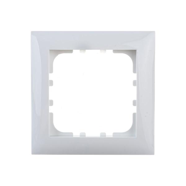 lk-studio-belyj-864104-1-2