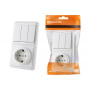 tdm-bkvr-3-h-klavishnyj-vyklyuchatel-rozetka-2p-z-s-z-sh-sq1813-0003