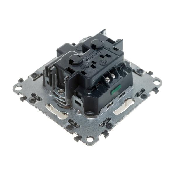 legrand-valena-allure-16a-250v-2k-z-zaschitnye-shtorki-bezvintovye-zazhimy-leg-753820-1181882-3