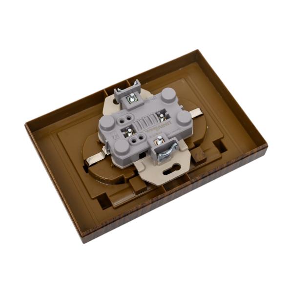 universal-s-kryshkoj-seriya-afina-s-z-s-u-16a-220v-venge-evroslot-a0031-v-2