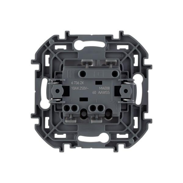 legrand-inspiria-10-ax-250-v-belyj-673620-2