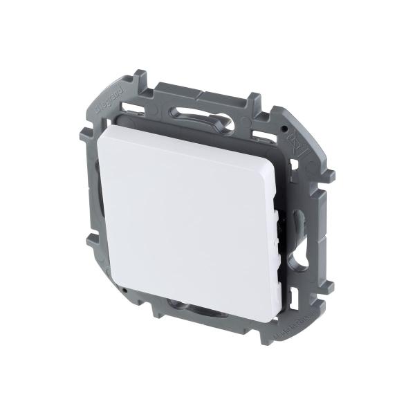 legrand-inspiria-10-ax-250-v-belyj-673600-3