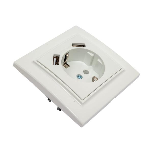 ekf-minsk-sp-s-z-16a-s-zaschitnymi-shtorkami-s-2-usb-2-1a-belaya-sqerr16-028-100-2usb