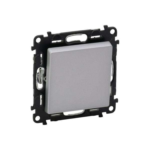 legrand-valena-life-10ah-250-v-s-litsevoj-panelyu-bezvintovye-zazhimy-alyuminij-leg-752606