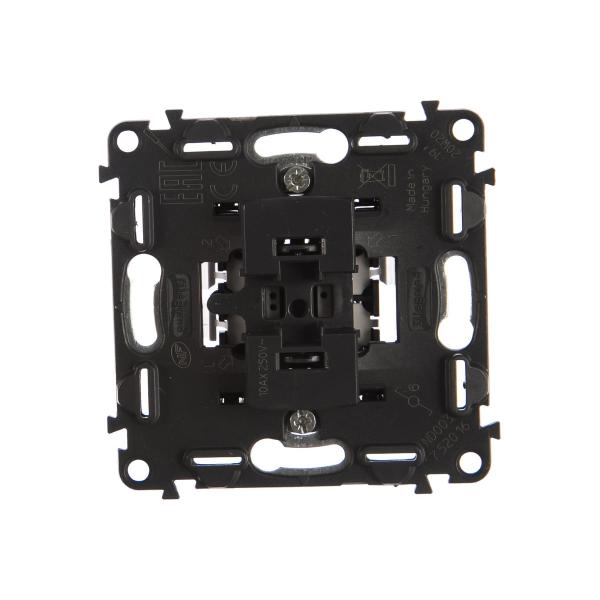 legrand-valena-inmatic-10ah-250-v-bezvintovye-zazhimy-leg-752016