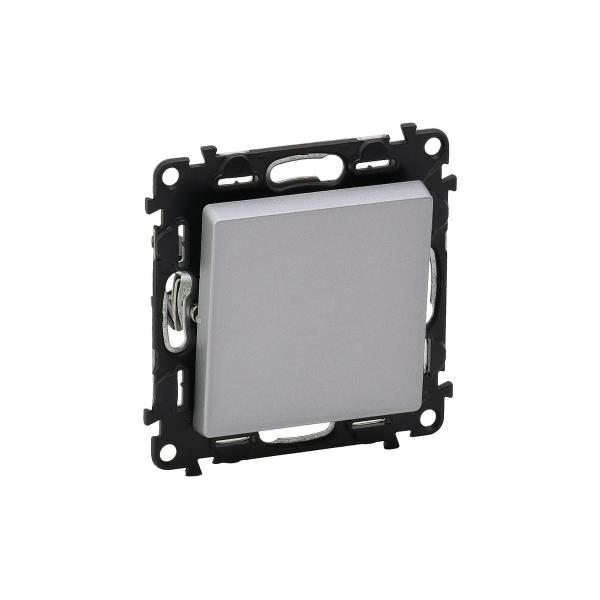 legrand-valena-life-10ah-250vs-litsevoj-panelyuvintovye-zazhimyalyuminij-752607