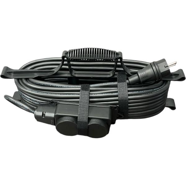 itok-s-zazemleniem-serii-iconnect-pvs-3x1-5-mm-2-gnezda-ip44-gost-30-m-i-connect-sur-pvs-315-2-44-30