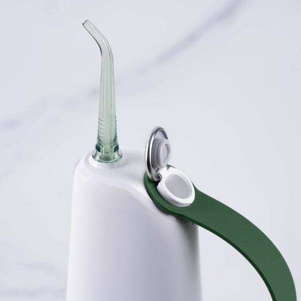 oclean-w10-green-s-2-nasadkami-6